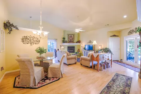 371 Vintage Path, Redding, CA 96003 photo 5