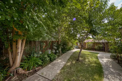 2336 Starlight Blvd, Redding, CA 96001 photo 17