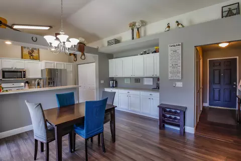 3379 Josh Dr, Anderson, CA 96007 photo 4