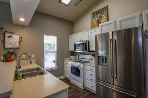 3379 Josh Dr, Anderson, CA 96007 photo 5