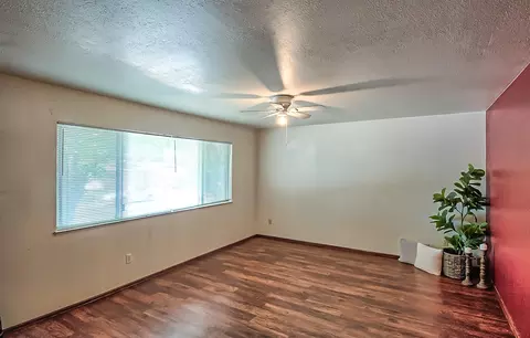 5654 Cascade Dr, Redding, CA 96003 photo 9