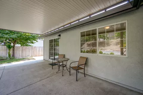 858 Spaniel Dr, Redding, CA 96003 photo 48
