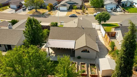 858 Spaniel Dr, Redding, CA 96003 photo 63