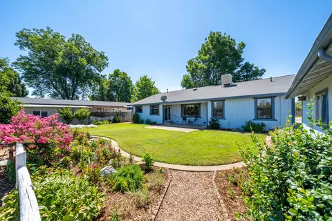 19556 Medo Vale Ln, Redding, CA 96002 photo 20