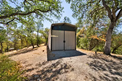 18673 Darlenes Way, Anderson, CA 96007 photo 5