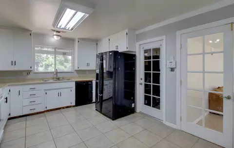 12717 Williamson Rd, Redding, CA 96003 photo 7