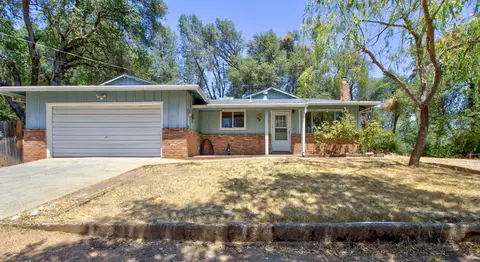 12717 Williamson Rd, Redding, CA 96003 photo 1