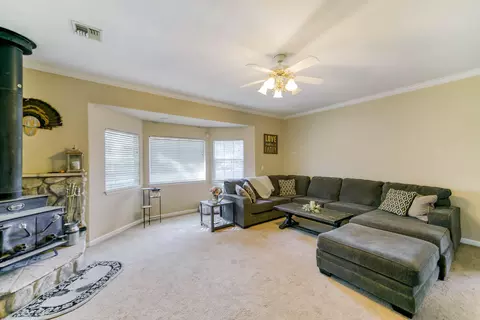 10664 Old Oregon Trl, Redding, CA 96003 photo 13