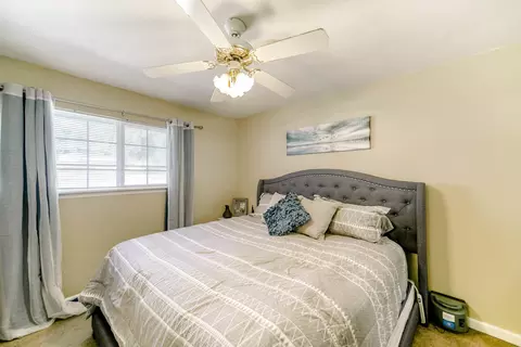 10664 Old Oregon Trl, Redding, CA 96003 photo 18