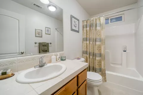 2740 Garnet Ct, Redding, CA 96001 photo 31