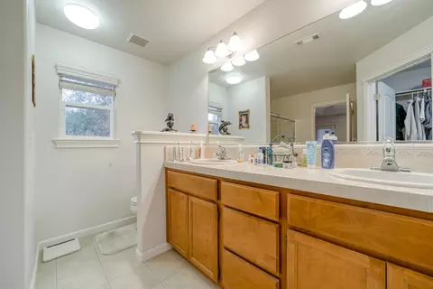 2740 Garnet Ct, Redding, CA 96001 photo 37