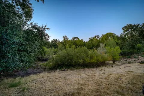 2740 Garnet Ct, Redding, CA 96001 photo 39