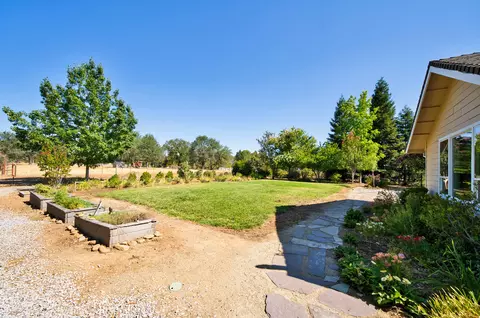22650 Silverlode Ln, Palo Cedro, CA 96073 photo 12