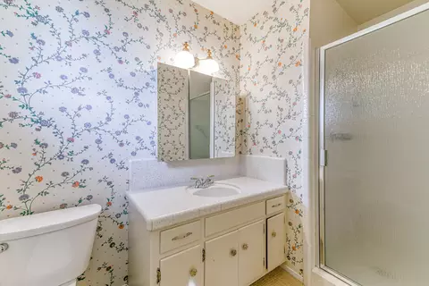 256 Gurnsey Dr, Red Bluff, CA 96080 photo 13