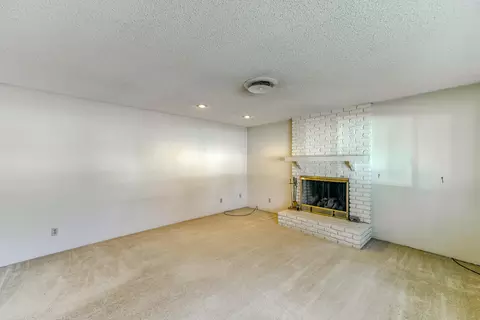 256 Gurnsey Dr, Red Bluff, CA 96080 photo 8