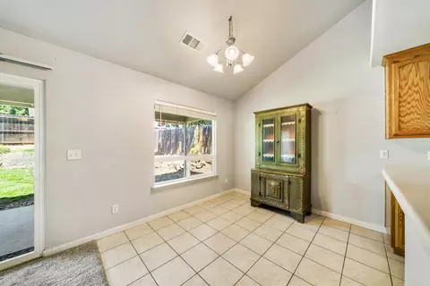 117 Beverley Ave, Red Bluff, CA 96080 photo 14