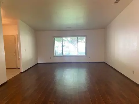 2124 Renoir Path, Redding, CA 96001 photo 5