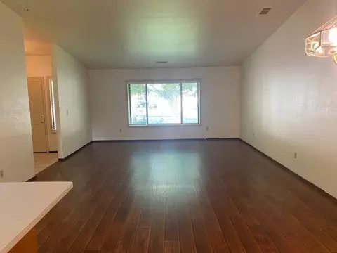 2124 Renoir Path, Redding, CA 96001 photo 6