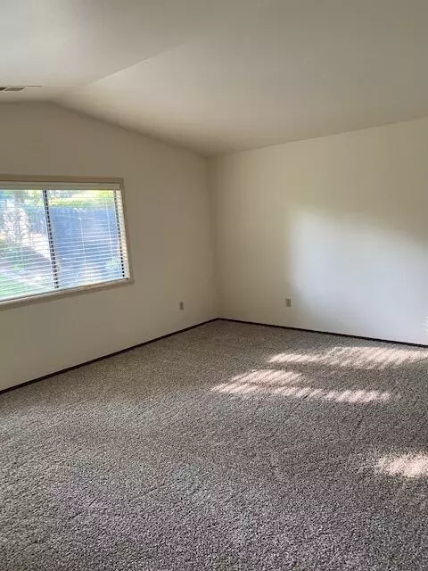 2124 Renoir Path, Redding, CA 96001 photo 32