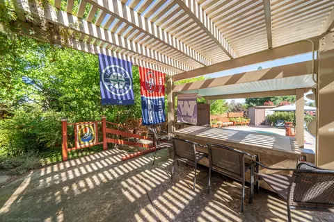 550 Fair Hill Dr, Redding, CA 96003 photo 57