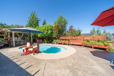 550 Fair Hill Dr, Redding, CA 96003 photo 66