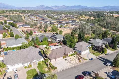 550 Fair Hill Dr, Redding, CA 96003 photo 81