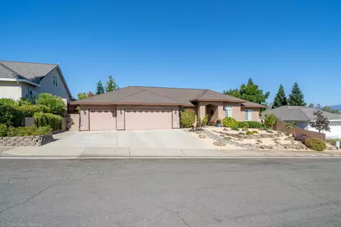 550 Fair Hill Dr, Redding, CA 96003 photo 3