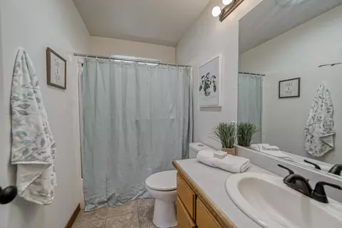 6532 Flicker Way, Anderson, CA 96007 photo 11