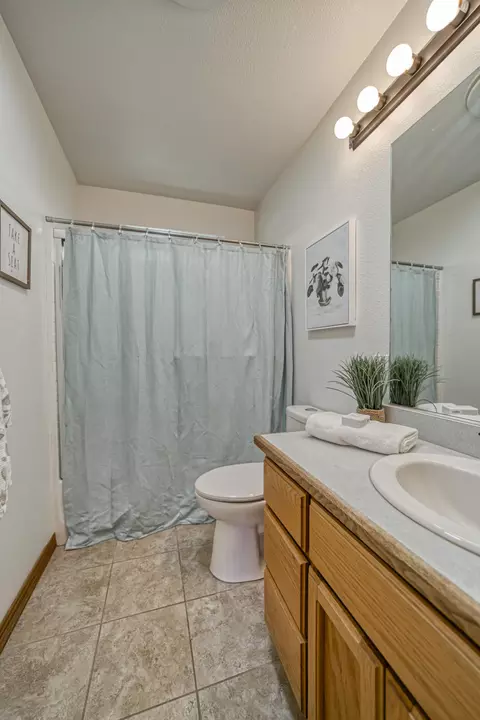 6532 Flicker Way, Anderson, CA 96007 photo 55