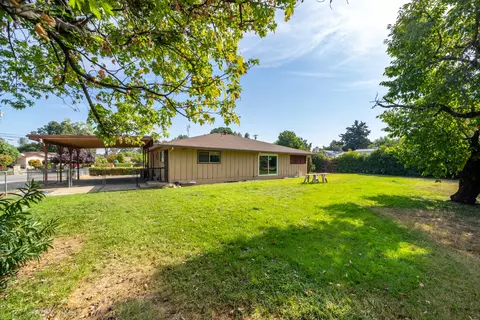 7218 The Terrace St, Anderson, CA 96007 photo 25