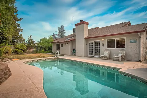 3640 Wasatch Dr, Redding, CA 96001 photo 1