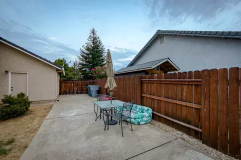 2843 Blue Bell Dr, Redding, CA 96001 photo 39