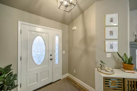 2843 Blue Bell Dr, Redding, CA 96001 photo 7