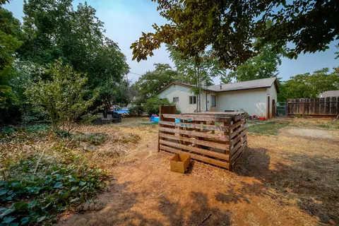 2103 Jupiter, Redding, CA 96002 photo 26