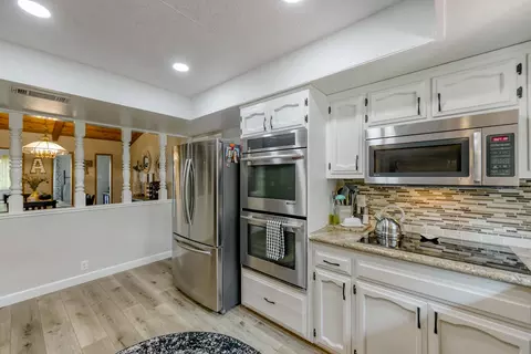 6295 Jonella Way, Redding, CA 96003 photo 23