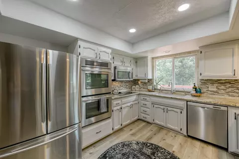 6295 Jonella Way, Redding, CA 96003 photo 22