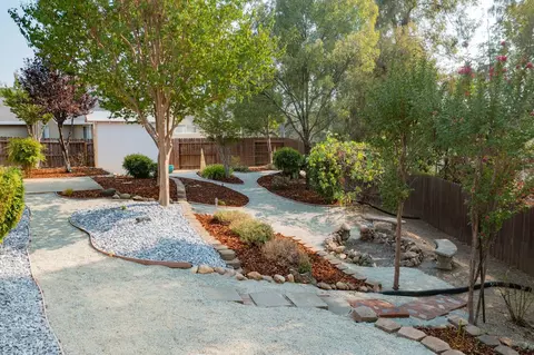 826 Rincon Way, Redding, CA 96003 photo 38