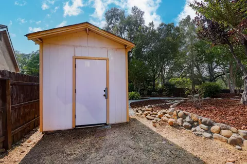 826 Rincon Way, Redding, CA 96003 photo 36