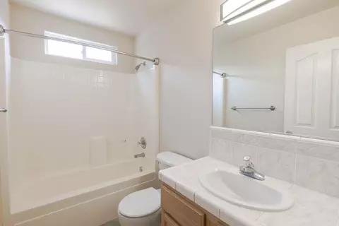 826 Rincon Way, Redding, CA 96003 photo 22
