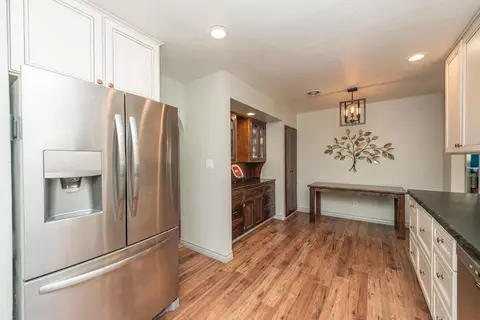 2608 Alfreda Way, Redding, CA 96002 photo 16