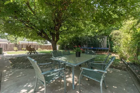 2608 Alfreda Way, Redding, CA 96002 photo 41