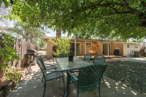 2608 Alfreda Way, Redding, CA 96002 photo 46