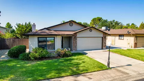 2166 Renoir Path, Redding, CA 96001 photo 1