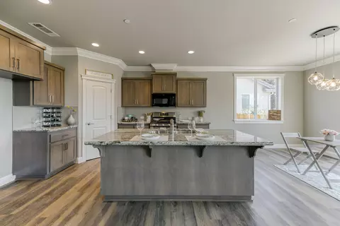 3485 Old Lantern Dr, Redding, CA 96003 photo 16