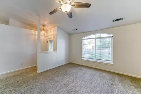 812 Fountain Cir, Redding, CA 96003 photo 6