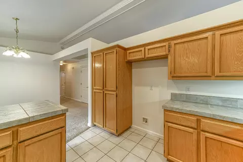 812 Fountain Cir, Redding, CA 96003 photo 12