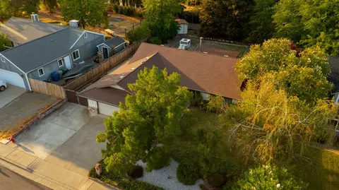 2950 Lake Redding Dr, Redding, CA 96003 photo 75