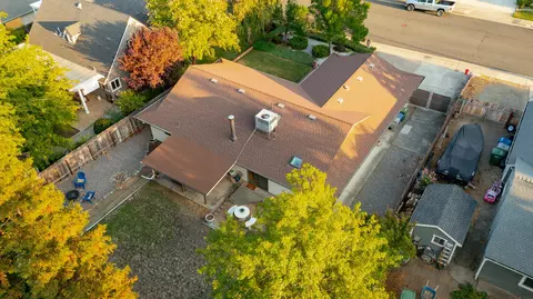 2950 Lake Redding Dr, Redding, CA 96003 photo 77
