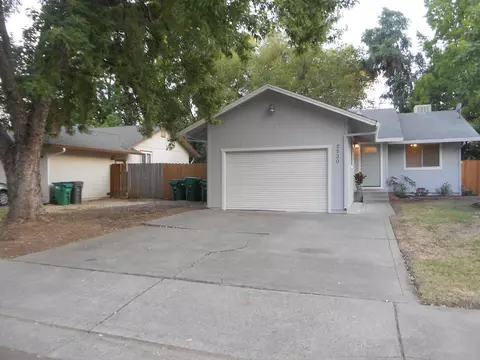 2530 Lupine St, Anderson, CA 96007 photo 2