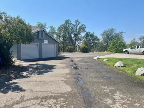 557 Kenbrook Ct, Redding, CA 96003 photo 23